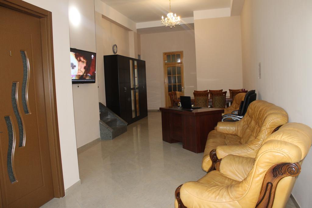 Hotel Sali Тбилиси Экстерьер фото